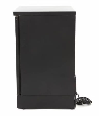 Zbliżenie na drzwi szafy chłodniczej RQ-138HCM